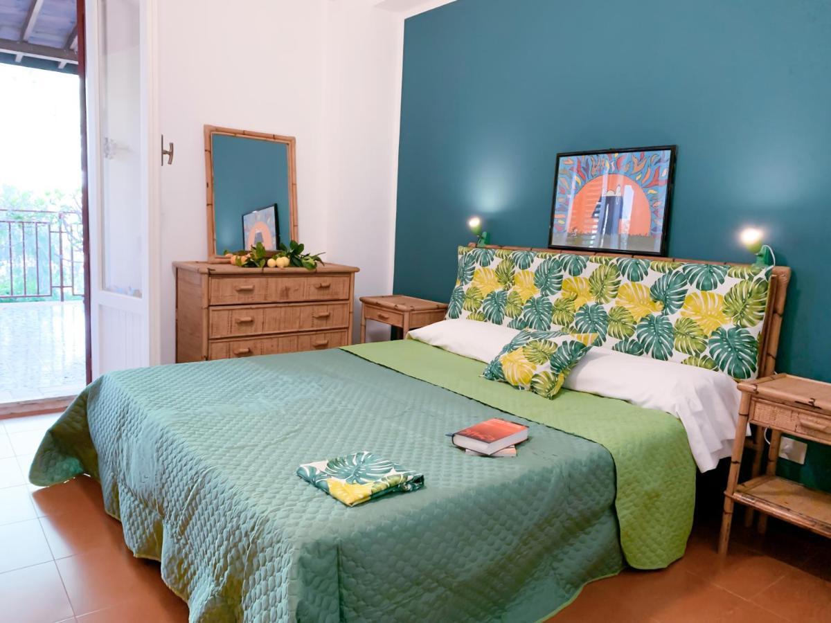Mondello Villa Mare Екстер'єр фото