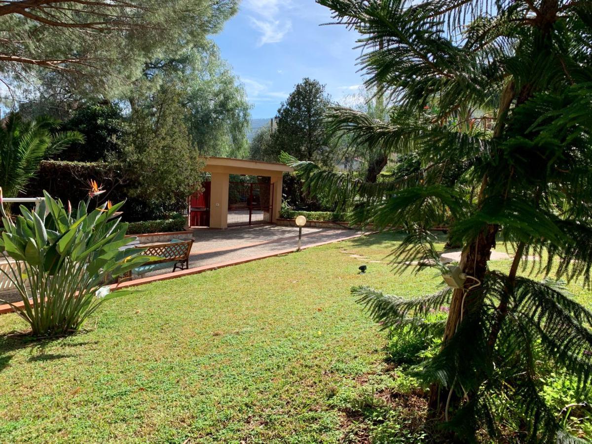 Mondello Villa Mare Екстер'єр фото